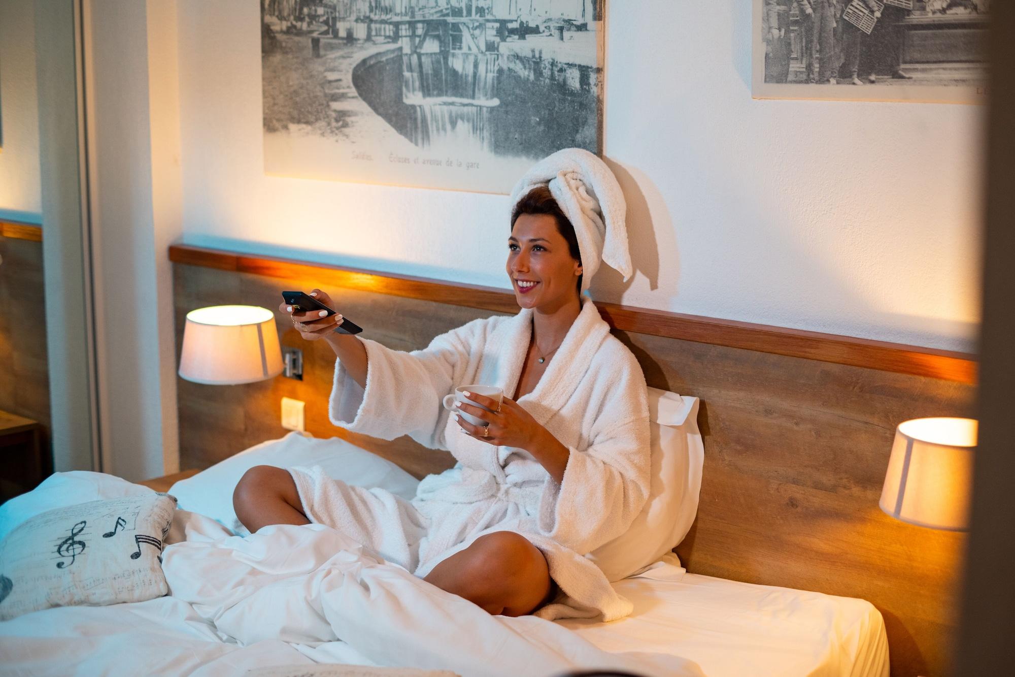 Hotel Le Phoebus Garden & Spa กรุยซ็อง ภายนอก รูปภาพ