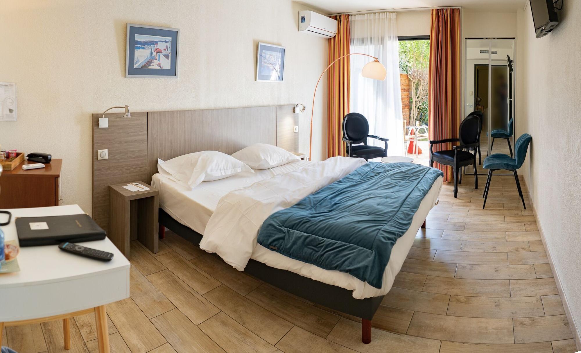 Hotel Le Phoebus Garden & Spa กรุยซ็อง ภายนอก รูปภาพ