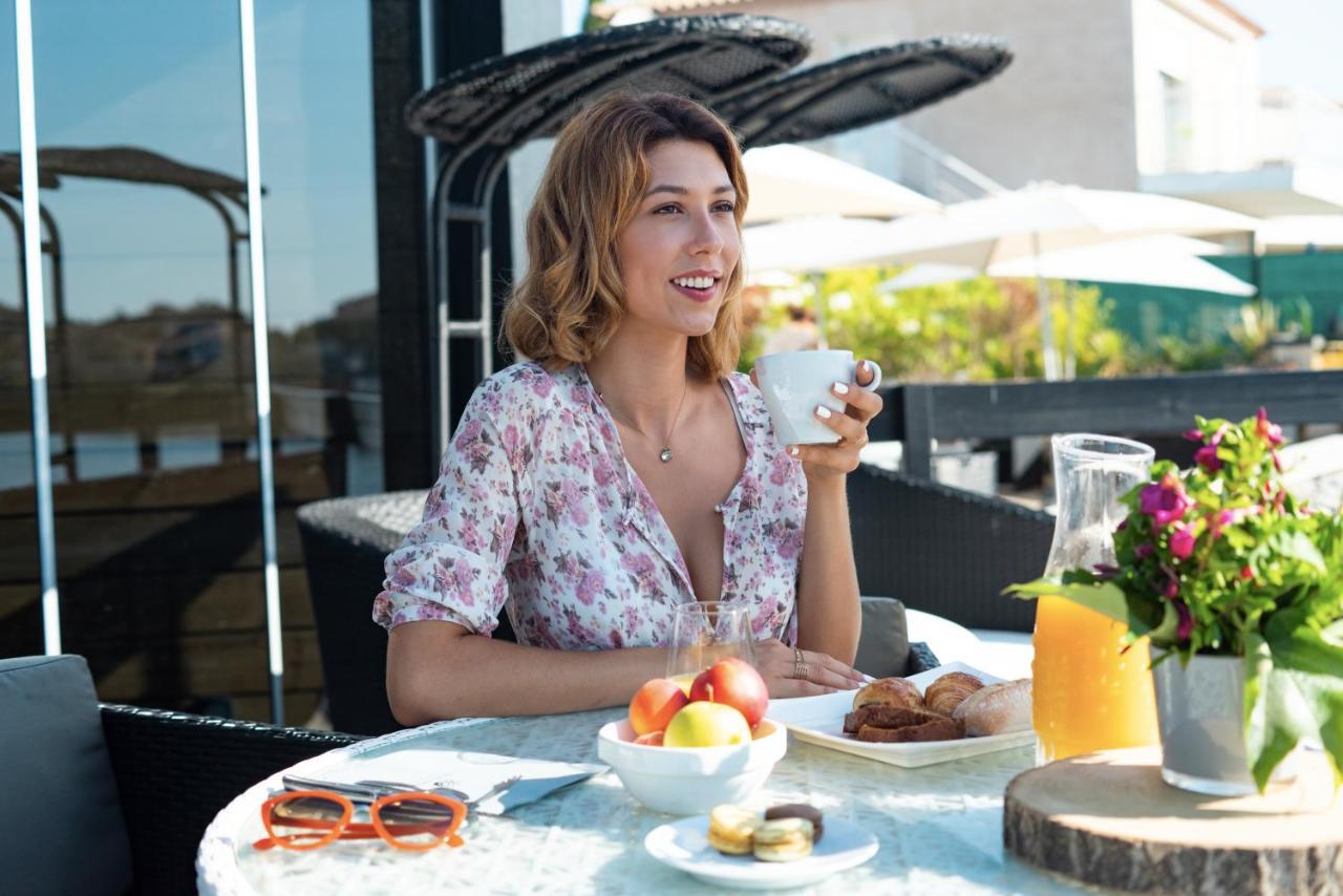 Hotel Le Phoebus Garden & Spa กรุยซ็อง ภายนอก รูปภาพ